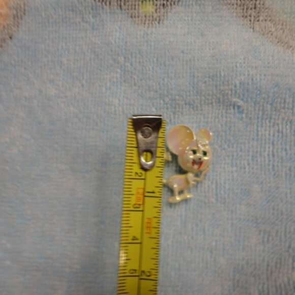 Vintage Enamel Mouse Pair Mice Green Rhinestone Eyes - Picture 4 of 9